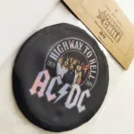 Vista detalle del parche de AC DC