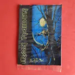 Empaque plastico transparente con la espaldera diseño de iron maiden fear of the dark dentro