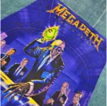 Empaque con la espaldera de Megadeth Rust in Peace Espaldera Sublimada dentro