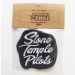 Vista Frontal del Parche Bordado de con el diseño de Stone Temple Pilots 